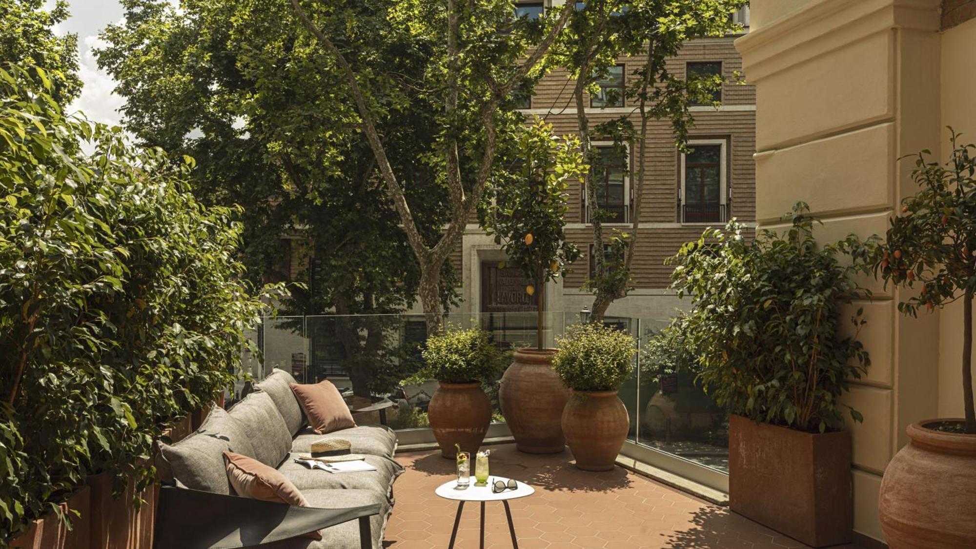 Intercontinental Rome Ambasciatori Palace By Ihg Exterior photo